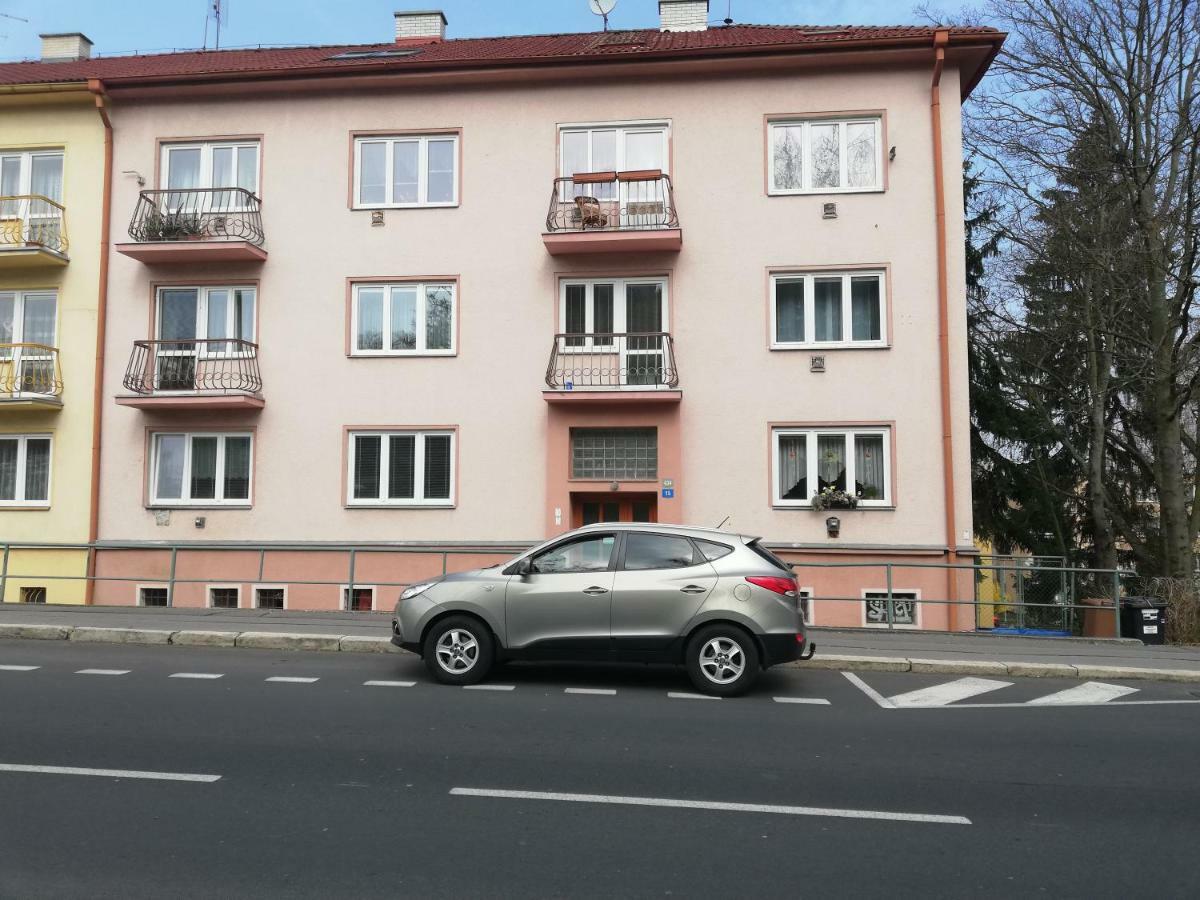 Apartmany Monty Karlsbad Exterior foto